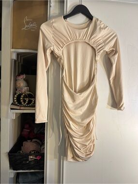 Long-Sleeve Ruched Cutout Dress in Cream